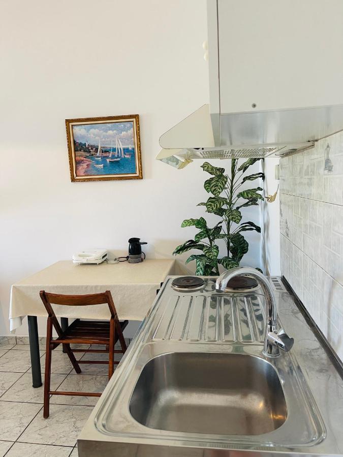 Gialos Rooms Elafonissos Buitenkant foto